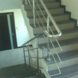 Леєрні огородження з нержавіючої сталі